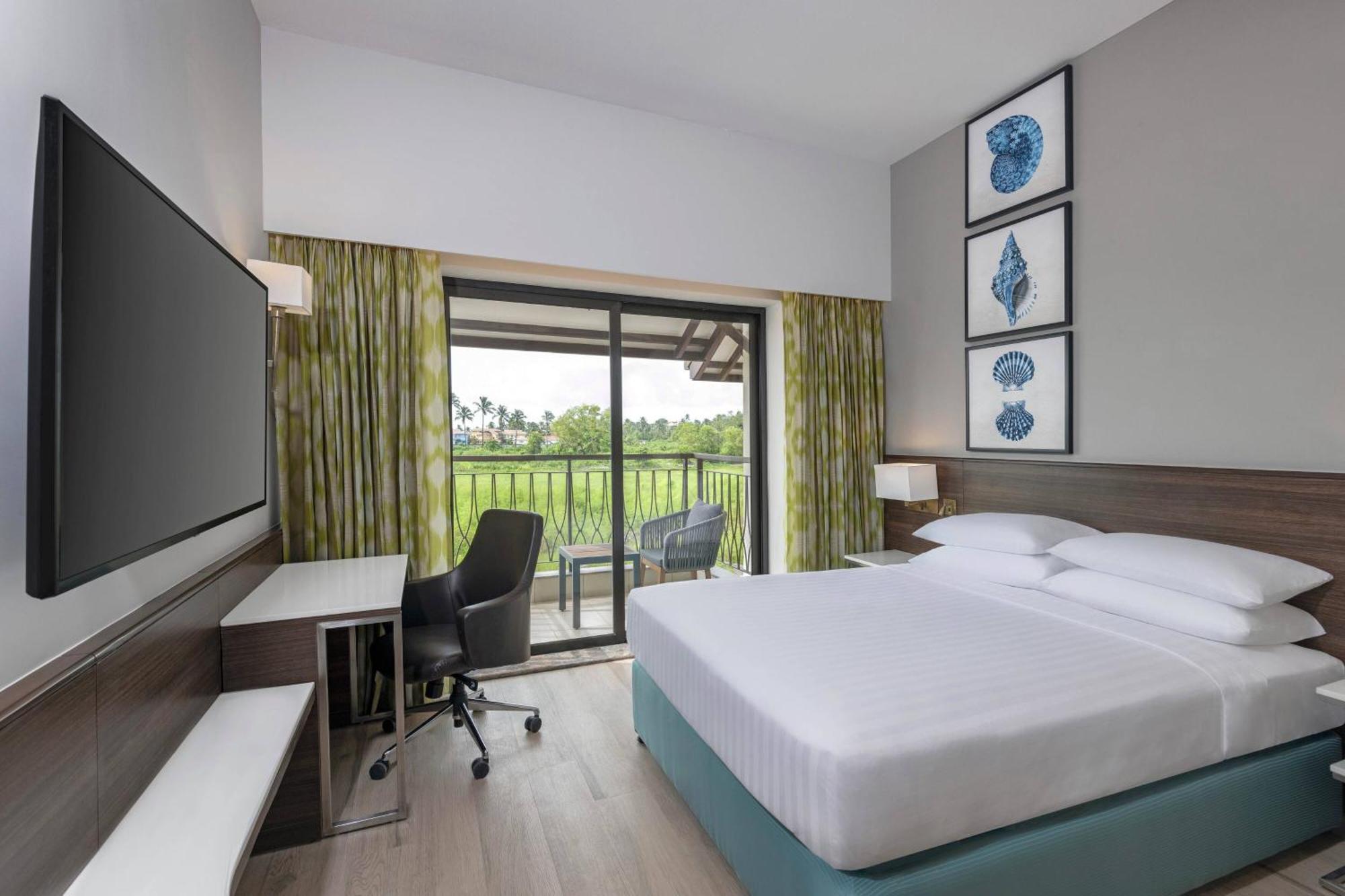 ホテル Fairfield By Marriott Goa ベナウリム エクステリア 写真