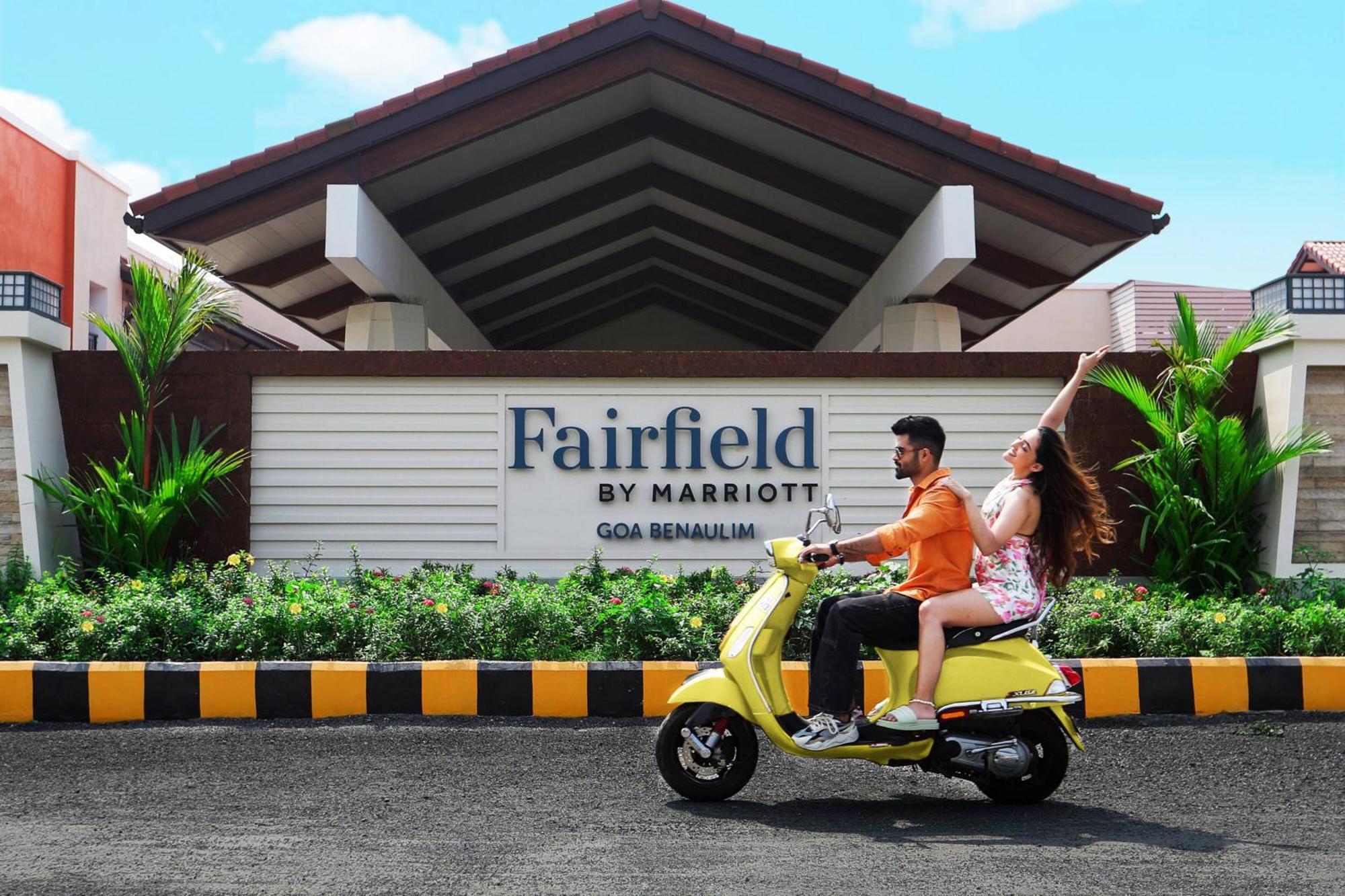 ホテル Fairfield By Marriott Goa ベナウリム エクステリア 写真